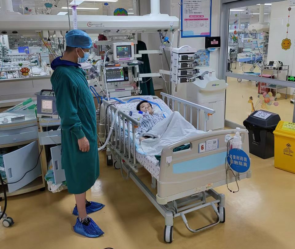 冠县跨省救护车出租公司